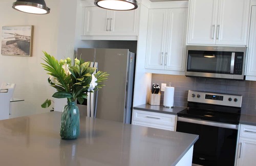Calgary Casa | Home away from home~retreat