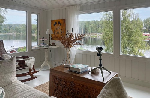 Saffle Municipality Casa | Hermosa casa en Säffle con vista al lago
