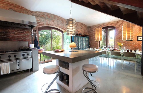 Agazzano Villa | Maravillosa casa de vacaciones privada para 10 personas con piscina privada, sauna, WIFI y veranda
