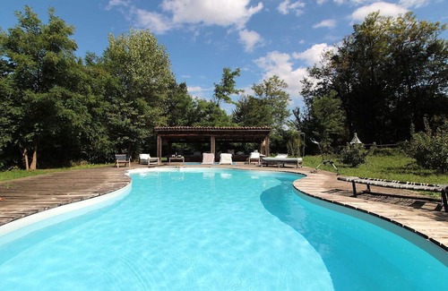 Agazzano Villa | Maravillosa casa de vacaciones privada para 10 personas con piscina privada, sauna, WIFI y veranda