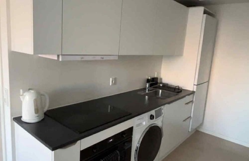 Aarhus Municipality Condominio | Bright 3-Room Apartment with Balcony