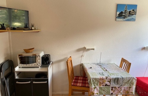Saint-Etienne-en-Devoluy Apartamento | Small family studio on the slopes of superdevoluy