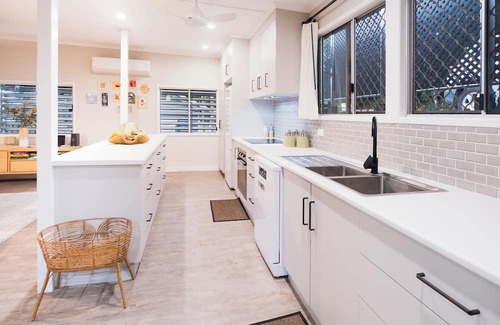 Flying Fish Point Casa | The Point. A rainforest and ocean view retreat