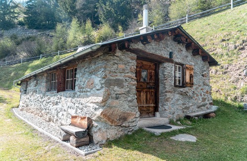 Poschiavo Cabaña | Idyllically secluded Maiensäss