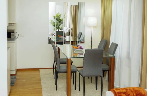 Koillinen District Apartamento | The Crown Suite Helsinki