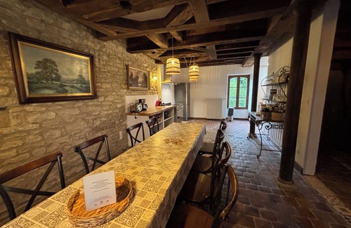 Saint-Pere Casa | A legendary night in Gainsbourg's room at the Moulin des marguerites!