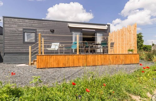 Saint-Lo Apartamento | Casa móvil acogedora en Saint-Lô, terraza privada, se aceptan mascotas