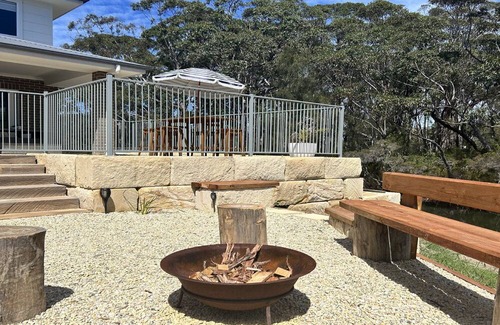 Sussex Inlet Casa | Sandy Quays - Stunning Waterfront Property