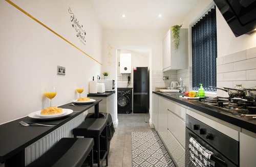 Leicester Casa | *ContractorsDiscounts/Business/FreeParking/WiFi*