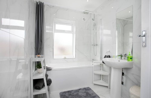 Leicester Casa | *ContractorsDiscounts/Business/FreeParking/WiFi*