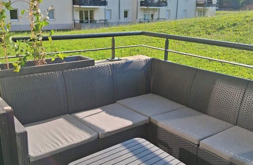Nangy Apartamento | CosyMontBlanc apartment in residence with swimming pool, between lakes and mountains.