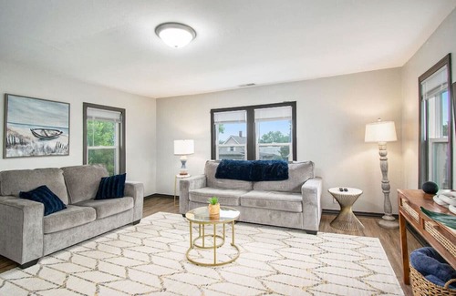 Michigan City Apartamento | Retreat Suite Central Location Private FreeParking