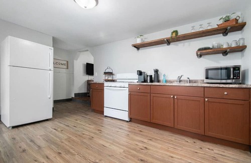 Michigan City Apartamento | Private & Cozy Great Location!