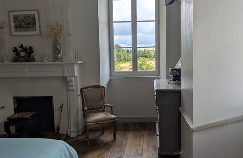 Naves Casa | Château De Chaunac - Room 1