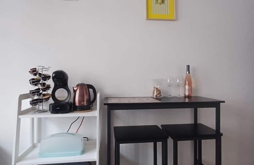 Vittorio Veneto Apartamento | Apartamento de cuatro habitaciones (Central Apt. Vittorio Veneto)