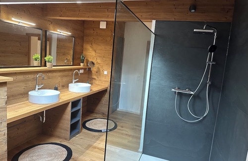 Vorderhornbach Otro | House LECHTAL Vacation in an old farmhouse, located directly on the Lechweg