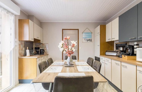 La Haye-du-Puits Cabaña | Encantador pabellón con WiFi, terraza y admite mascotas
