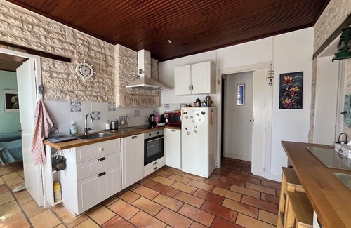 Domino Casa | Holiday Home 'Lisière De Forêt De Domino' with Private Terrace and Private Garden