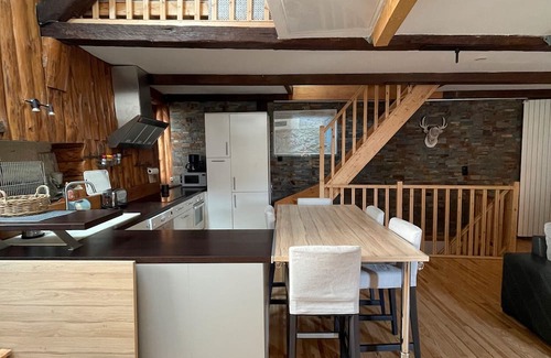Orgeix Casa | Holiday Home 'Maison De Village' with Private Terrace