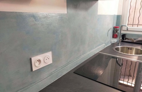 Mirepeisset Apartamento | Studio 'Gite Grec' with Wi-Fi and Air Conditioning