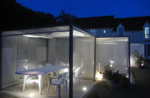 Mondion Casa | Gîte 'La Fromagerie' with Shared Pool, Private Terrace and Wi-Fi