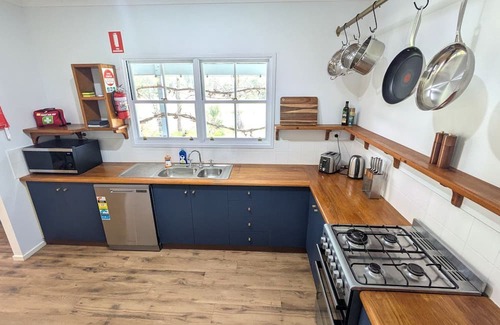 Broke Casa | Mahony Estate Homestead