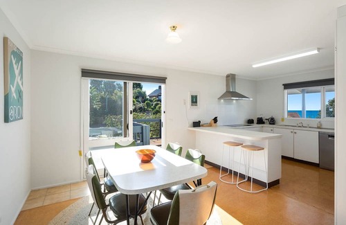 Tathra Cabina | Tathra Beach Shack - Pet Friendly