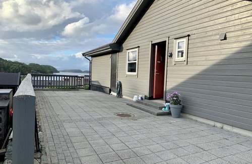 Sveio Cabina | Exclusive sea cabin w. Pool, sauna and hot tub