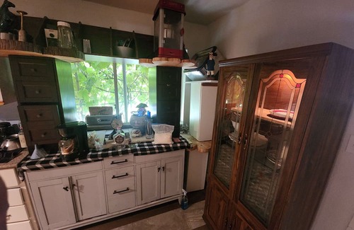 Saratoga Beach Cabina | Oyster river way animal sanctuary and party rentals