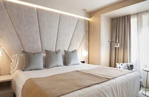 Sant Nicolau Hotel | Indulge in Amazing Views! 2 Pet-friendly Units Near Royal Palace of La Almudaina