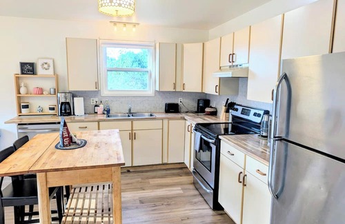 New Minas Casa | Quiet Retreat in the Annapolis Valley