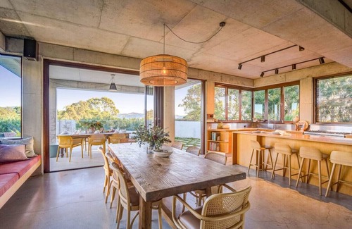 Myocum Casa | The Hill House Hinterland Haven
