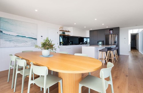 Rosebud Casa | Horizons on Hove with Heated Spa