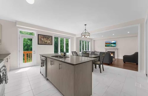 Keswick Casa | Heaven Beach House. 2 min Drive.