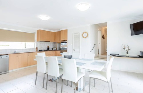 Mount Hawthorn Casa | Mt Hawthorn Family Home