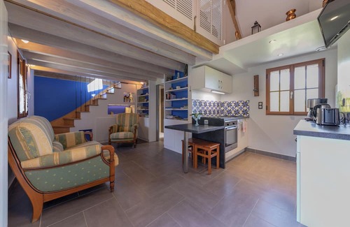 Segur-le-Chateau Casa | Exceptional gite