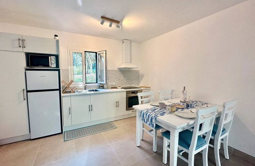 Puerto Luz Apartamento | Apartment 'Addaia' with Mountain Views, Shared Pool and Wi-Fi