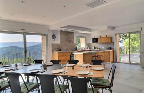 Espenel Cabaña | Gîte 'Chabrier' with Mountain View, Wi-Fi and Air Conditioning