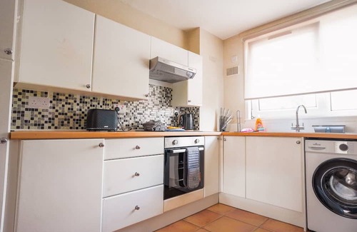 Clydebank Apartamento | Modern Apartment in West Dunbartonshire