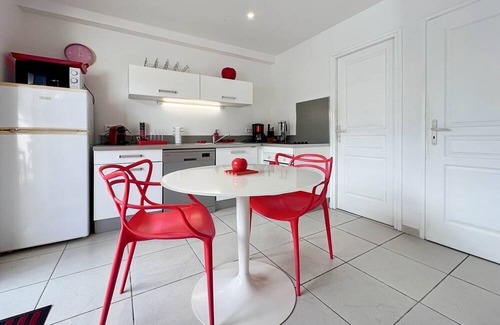 French Cul de Sac Apartamento | Mango Rouge, 2 bdr and private pool