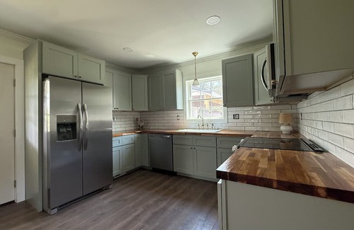 Arlington Cabaña | Charming newly-renovated 3-bedroom cottage in the Heart of the Yadkin Valley!