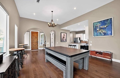 Horseshoe Bay West Casa | Hill Country Retreat & Casita