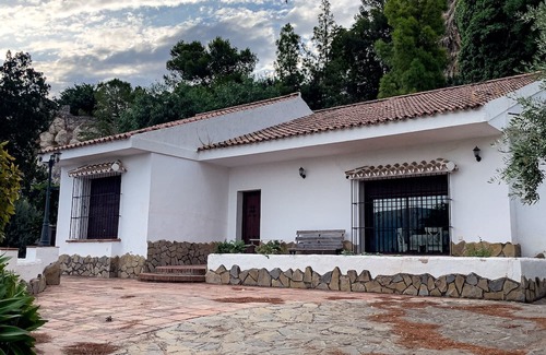Zahara de la Sierra Chalet De Esquí | Villa Zahara de la Sierra