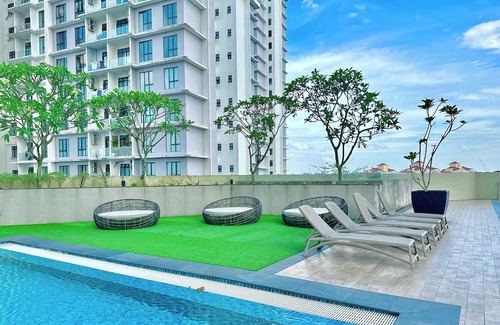Taman Bukit Mewah Condominio | Paradigm Residence By Stayrene