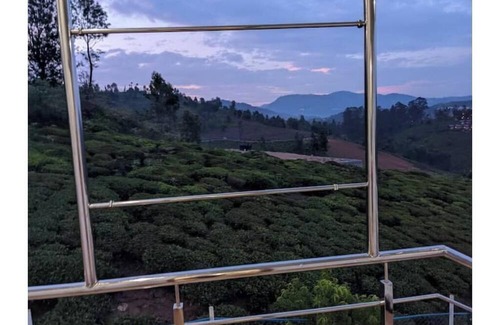 Ooty Cabaña | Diamond hill view cottage