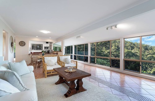 Advancetown Casa | Skyline Serenity Goldcoast -Ocean Views surrounded by nature