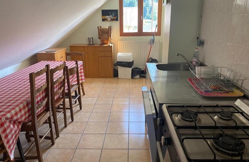 Entremont-le-Vieux Cabaña | Cottage "La Ferme de l’Ours" with Mountain View, Private Terrace and Wi-Fi