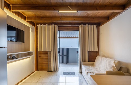 Santa Lidia Apartamento | Comfortable and Sophisticated Accommodations Just Minutes From the Beach - VIL