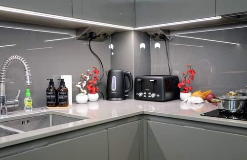 Whittington Apartamento | Luxury North London Haven