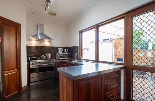 East Bunbury Casa | Bunbury Bliss - Views and Vibes